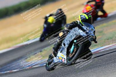 media/Aug-13-2023-CRA (Sun) [[1cfc37a6fb]]/Race 4 400 Superbike/Race/